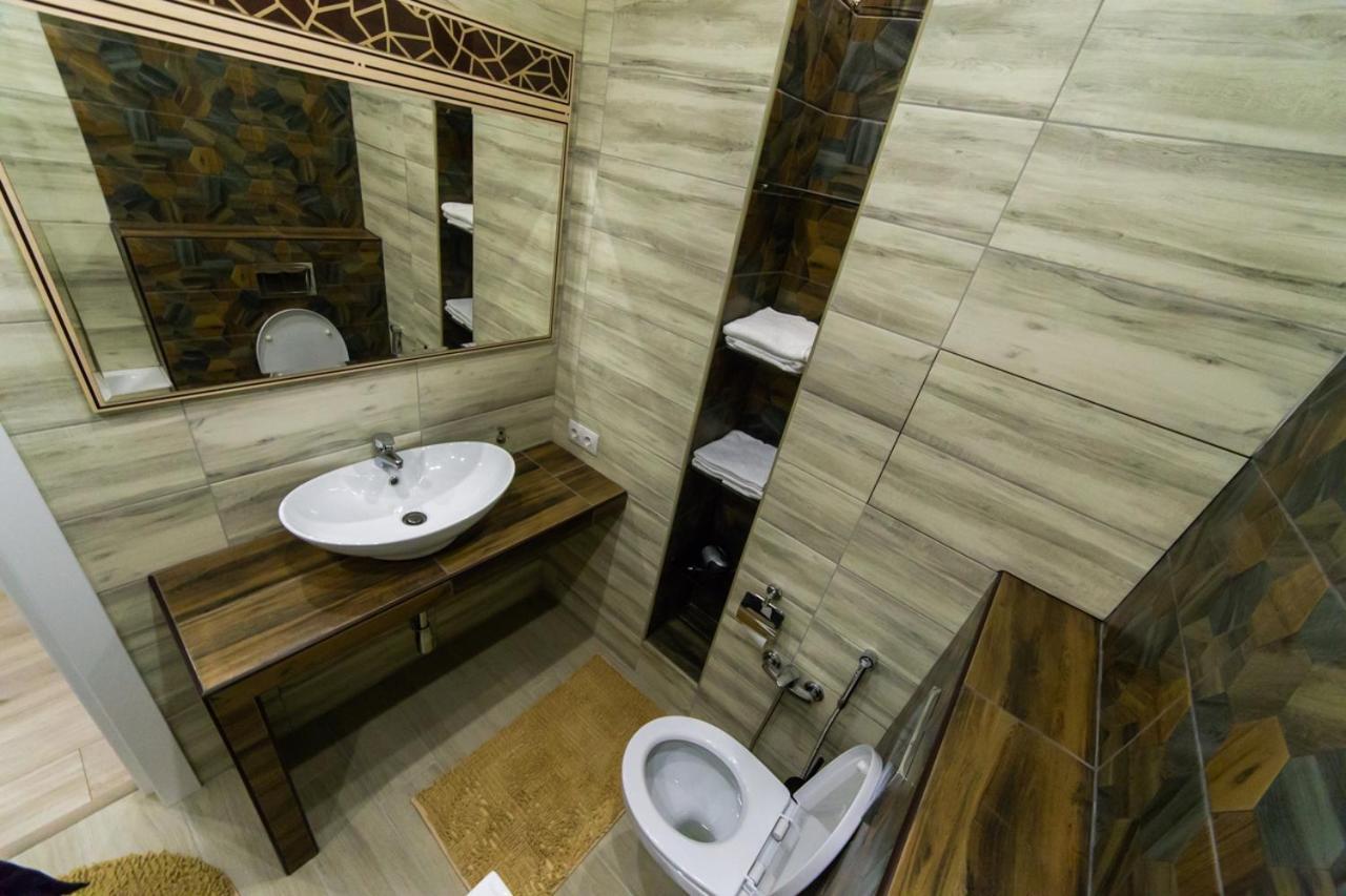 Premium Apartments Klimt On Picasso Boulevard Minsk Exterior photo